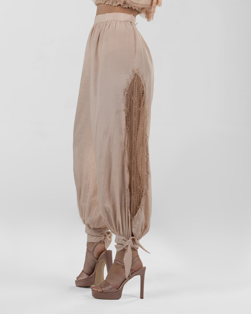 Chic Pink Bubble-Leg Pants