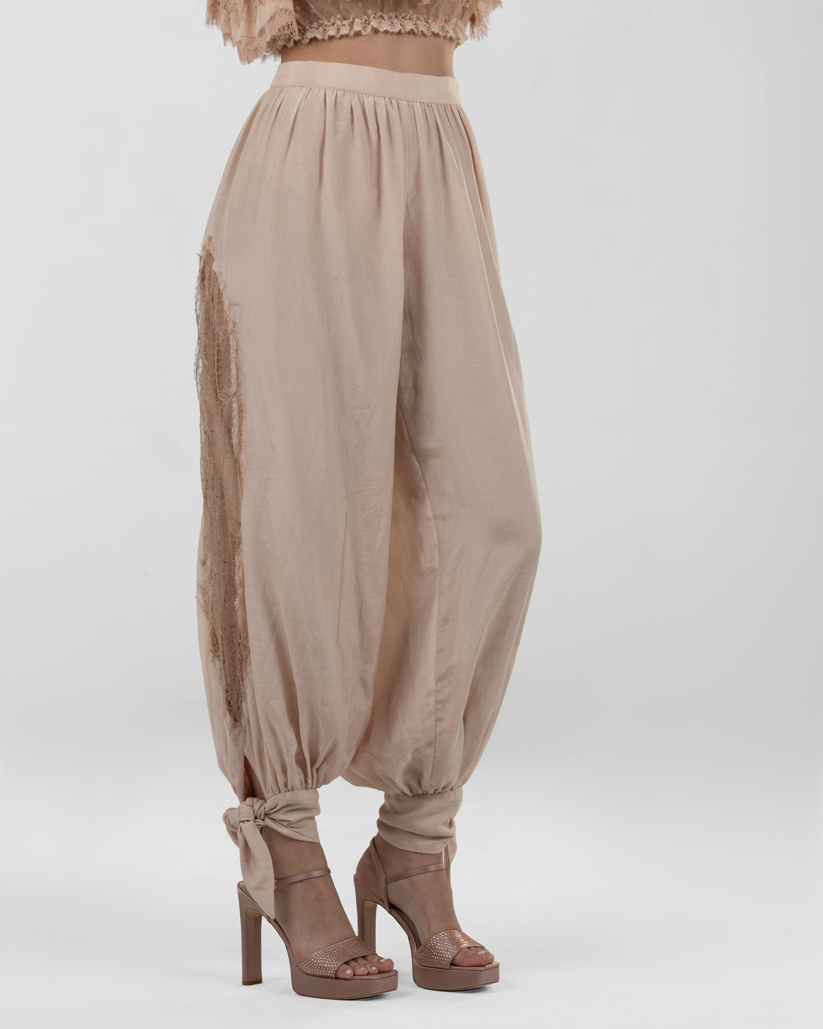 Chic Pink Bubble-Leg Pants