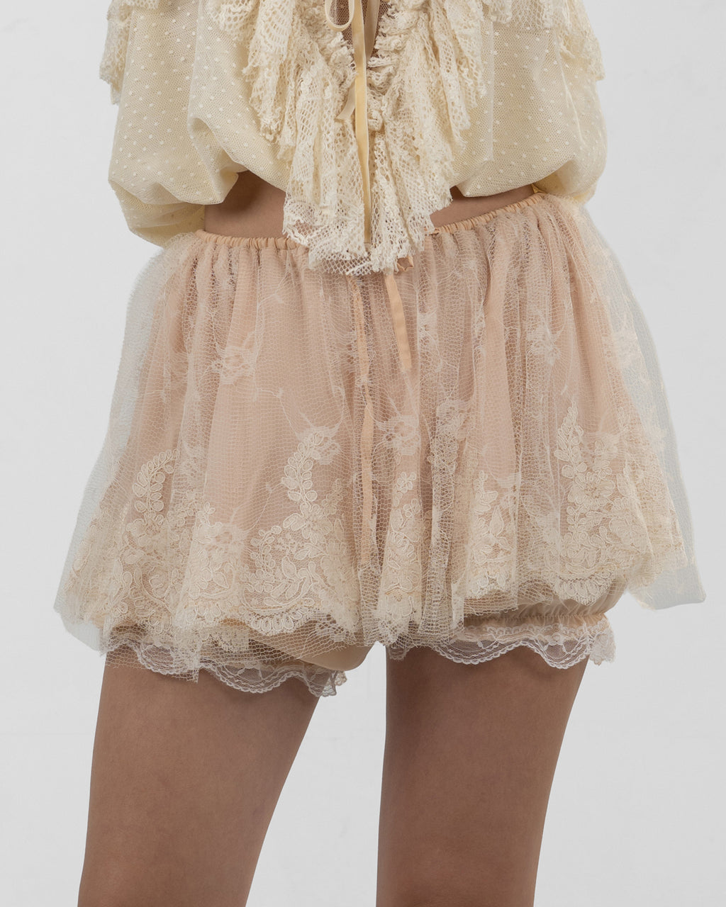 Chic Off-White Tulle Skirt