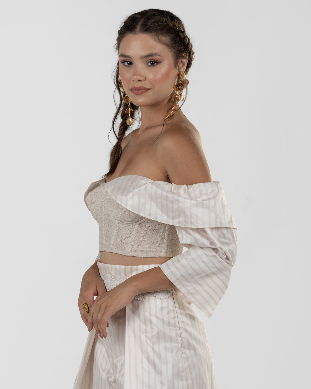 Chic White Off-Shoulder Bustier Crop Top