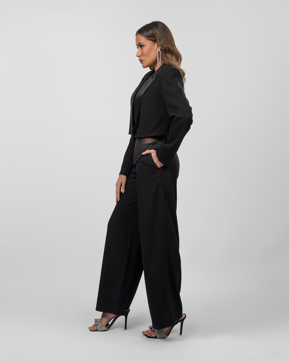 Cropped black blazer