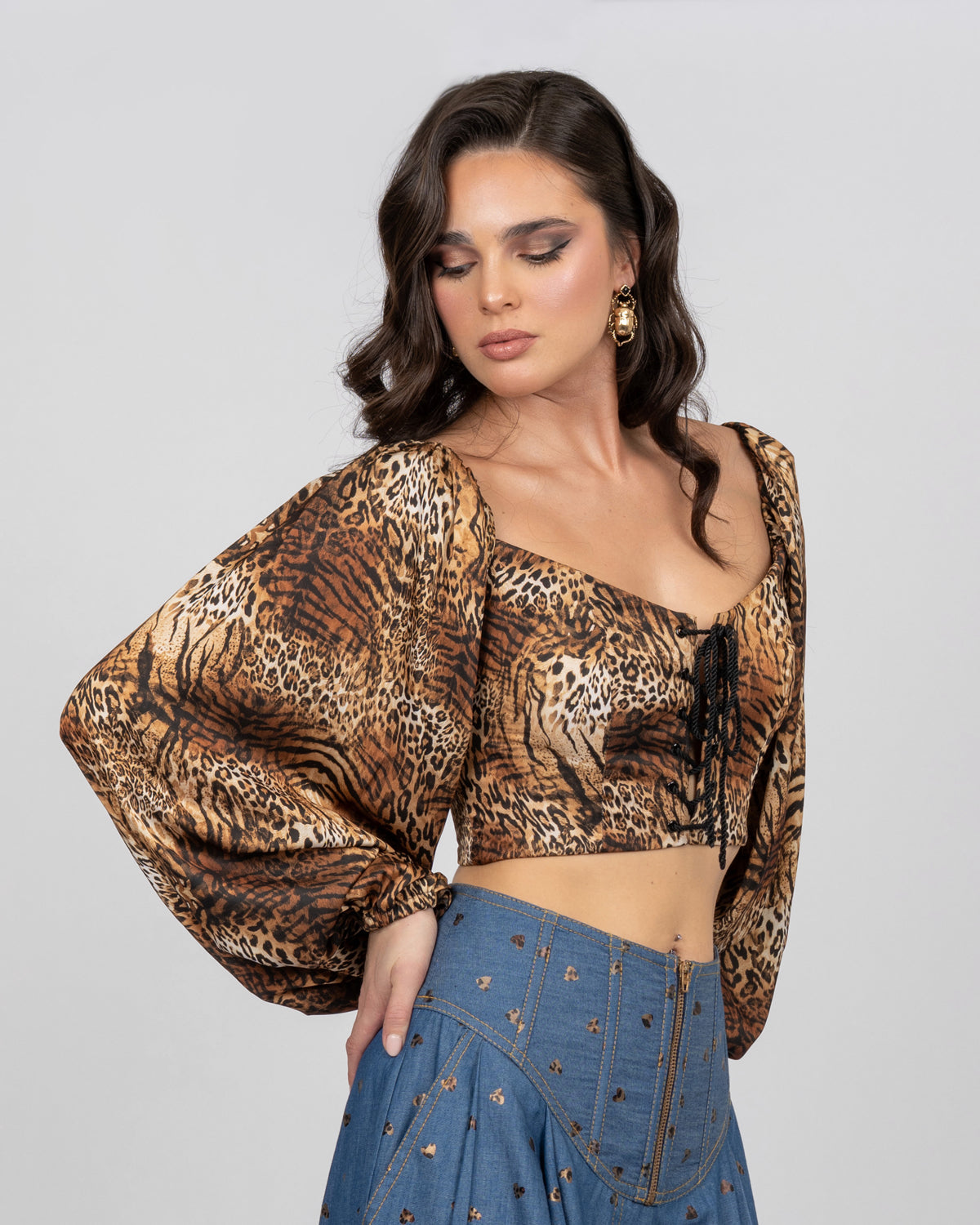 leopard stain crop top