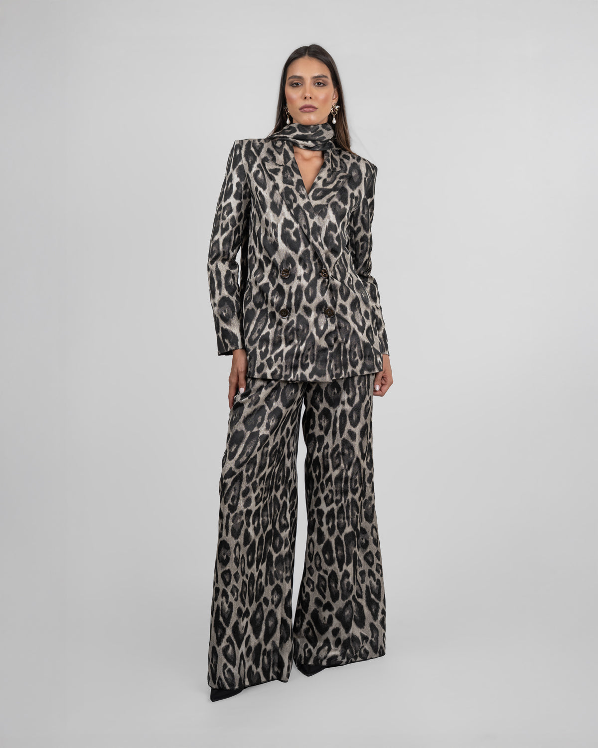 Set of Wrapped Oversized Blazer & Wide-Leg Trousers